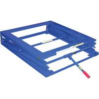 Adjustable Pallet Stand, 42-1/2" L x 40" W, 5000 lbs. Cap. MP132 | Globex Building Supplies Inc.