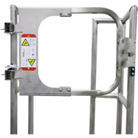 EdgeHalt<sup>®</sup> Ladder Safety Gate, 20-7/8" H x 30"- 40" W MP719 | Globex Building Supplies Inc.